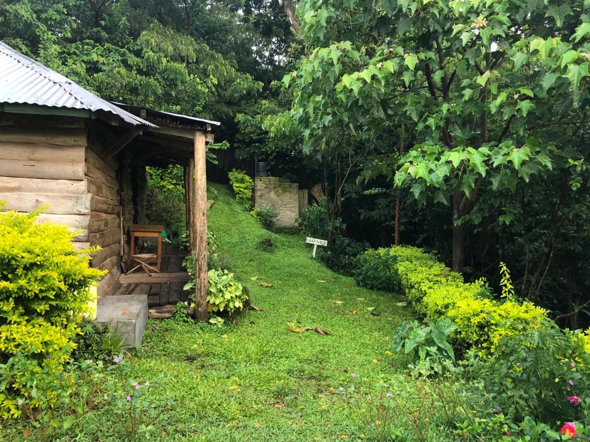 Fort Portal Lake Lyantonde Eco Campsite Original מראה חיצוני תמונה